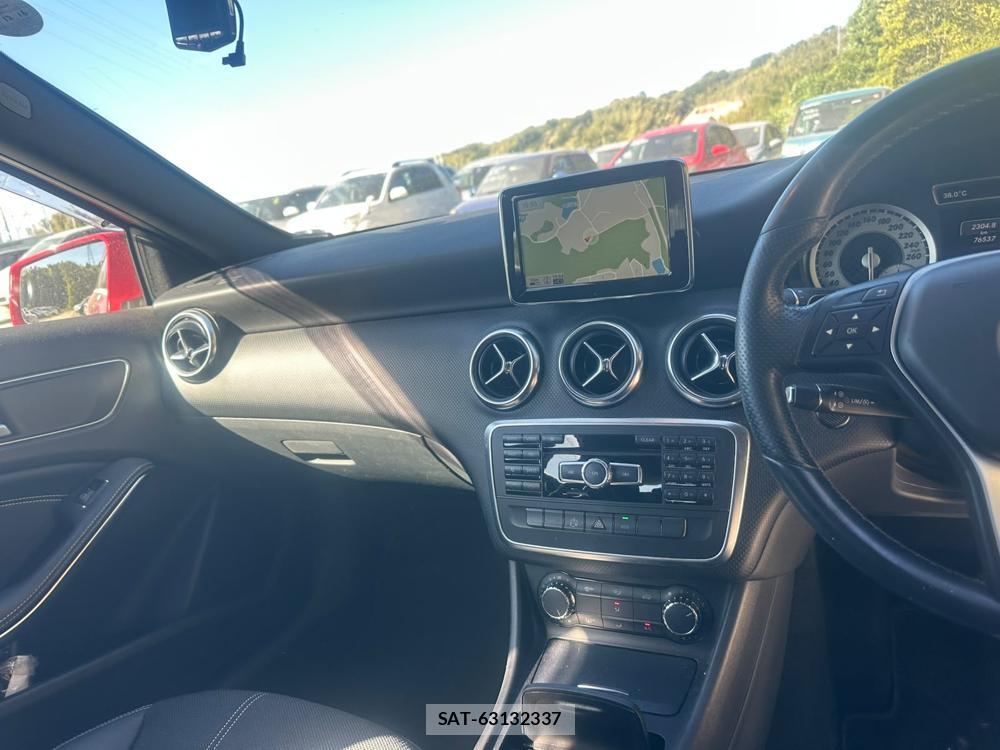 Mercedes Benz A-CLASS 2013-10 7687204-16