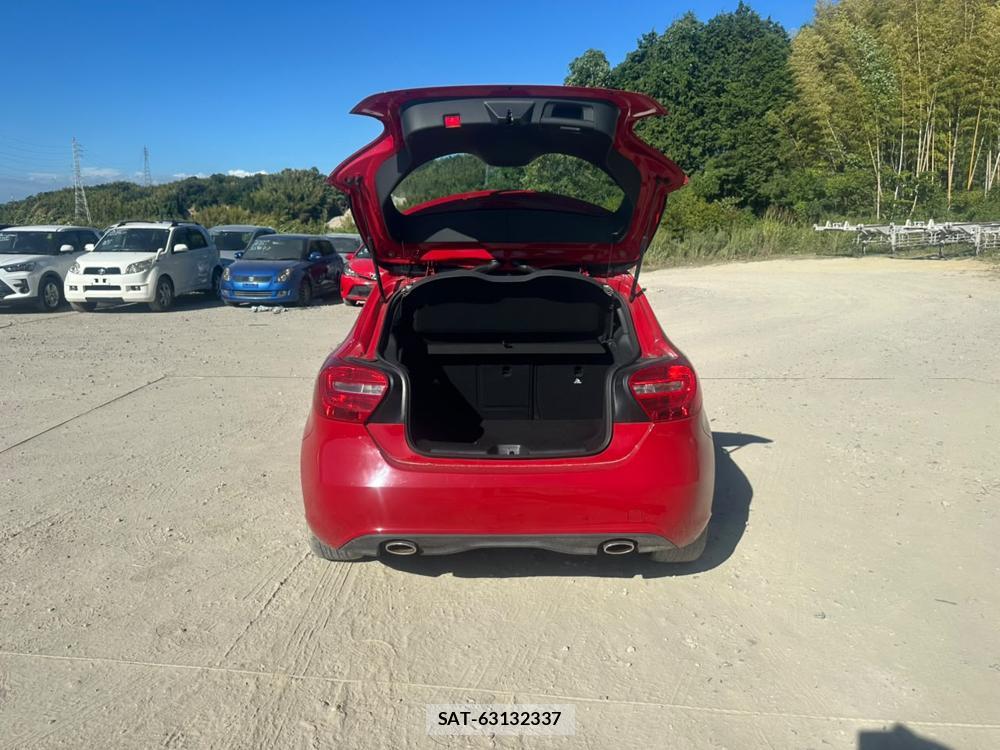 Mercedes Benz A-CLASS 2013-10 7687204-22