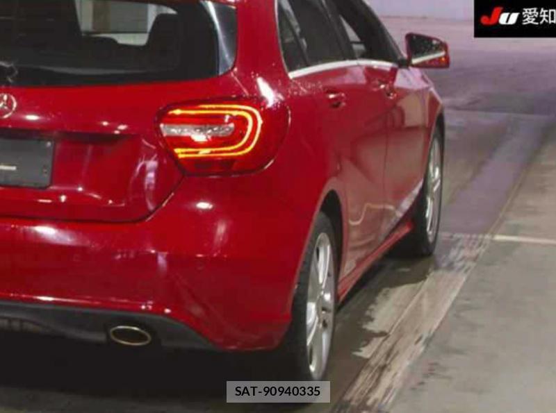 Mercedes Benz A-CLASS 2015-05 1311425-1