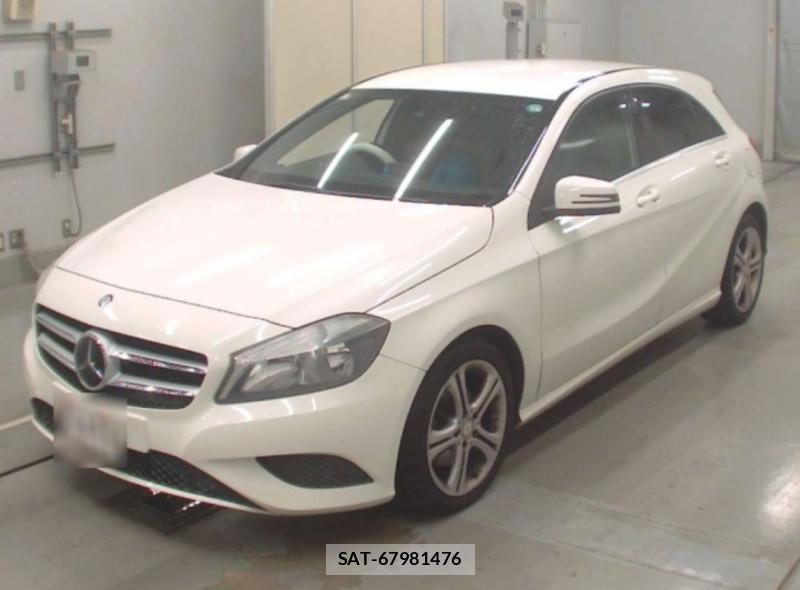 Mercedes Benz A-CLASS 2013-03 1311428-5