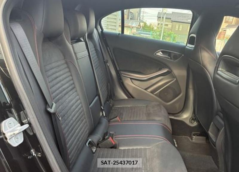 Mercedes Benz A-CLASS 2013-12 8290206-12