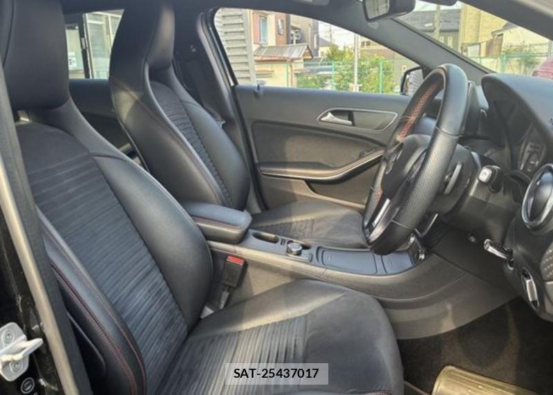 Mercedes Benz A-CLASS 2013-12 8290206-17
