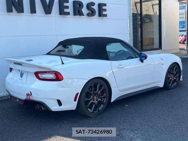Abarth 124 Spider 2017-07 831661-16