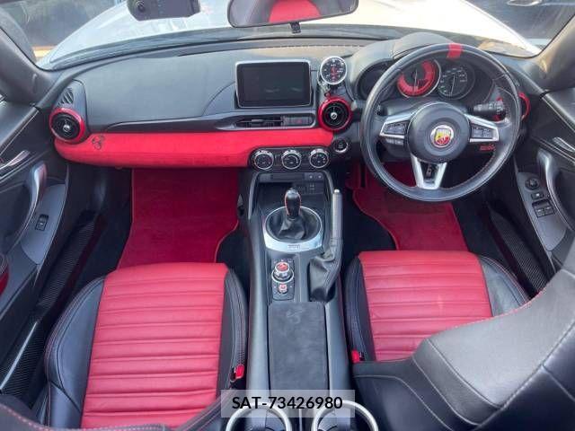 Abarth 124 Spider 2017-07 831661-1