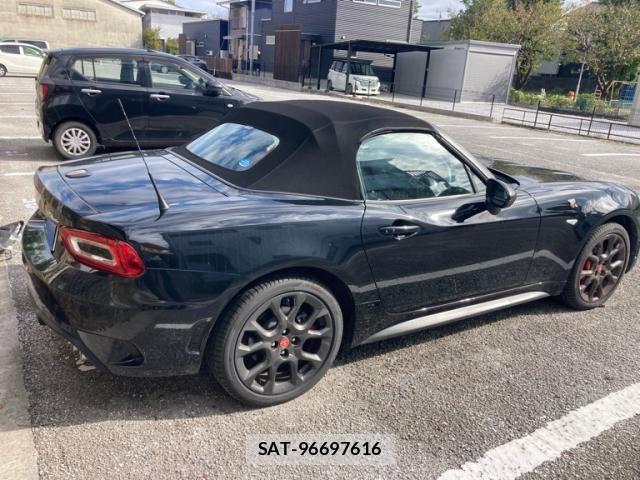 Abarth 124 Spider 2020-04 1365754-5