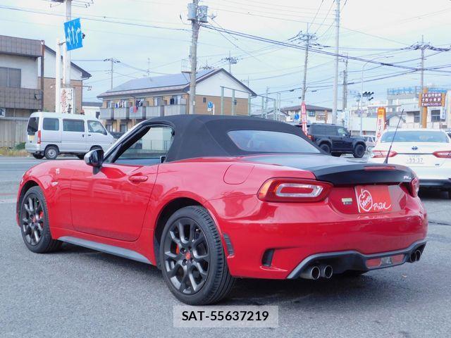 Abarth 124 Spider 2017-10 1541693-2