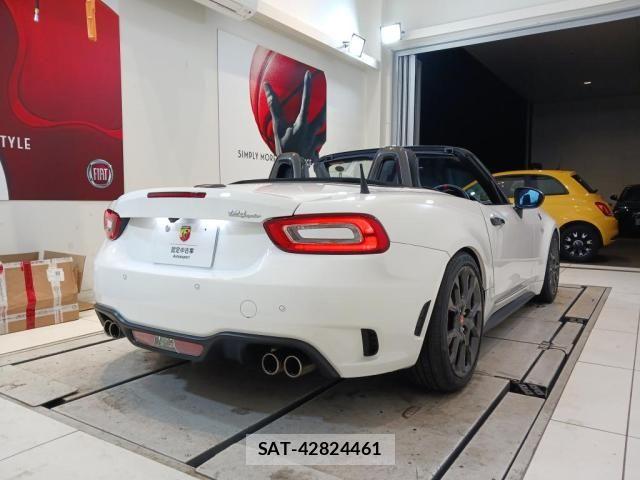 Abarth 124 Spider 2019-06 7213817-3