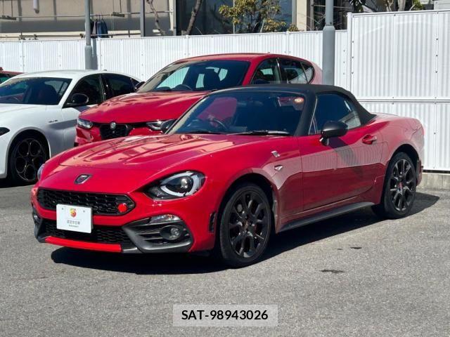 Abarth 124 Spider 2017-09 7324849-10
