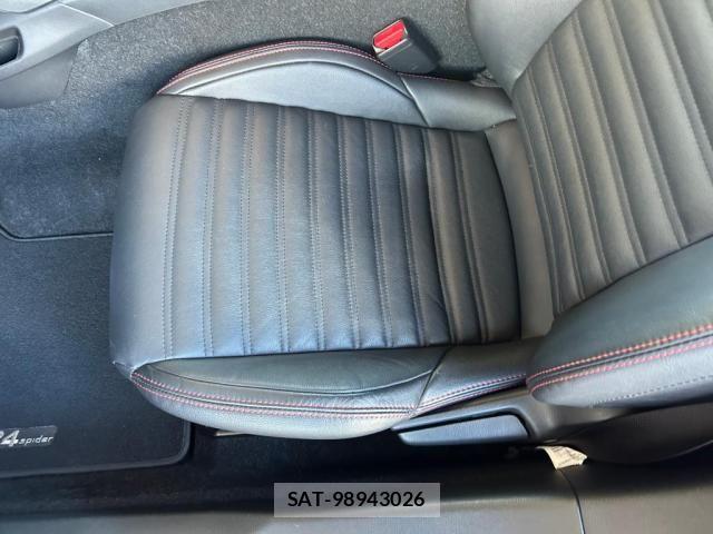 Abarth 124 Spider 2017-09 7324849-17