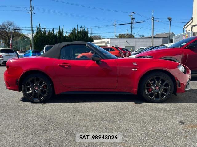 Abarth 124 Spider 2017-09 7324849-7