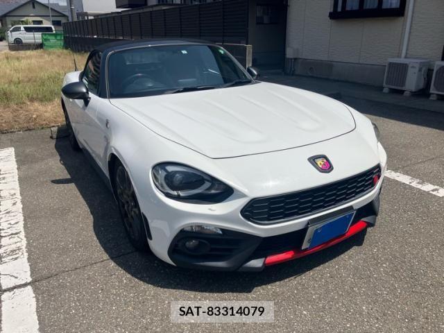 Abarth 124 Spider 2016-01 7324848-0