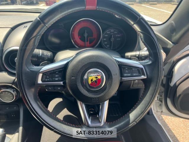 Abarth 124 Spider 2016-01 7324848-12