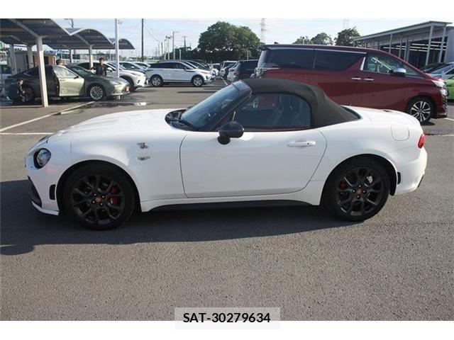 Abarth 124 Spider 2019-05 7390816-9