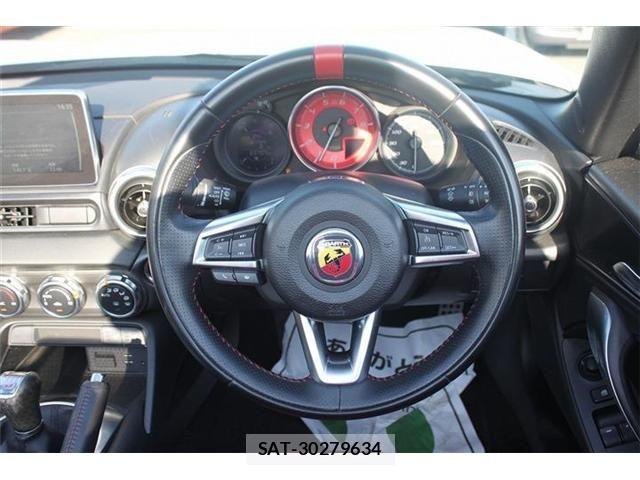 Abarth 124 Spider 2019-05 7390816-16