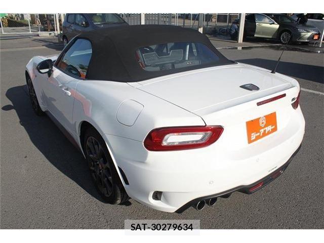 Abarth 124 Spider 2019-05 7390816-21