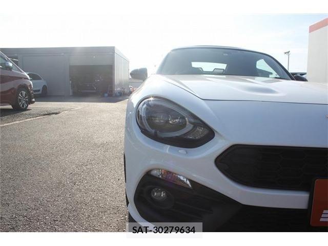 Abarth 124 Spider 2019-05 7390816-23