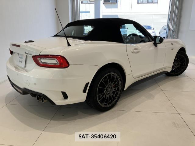 Abarth 124 Spider 2017-03 8126397-1