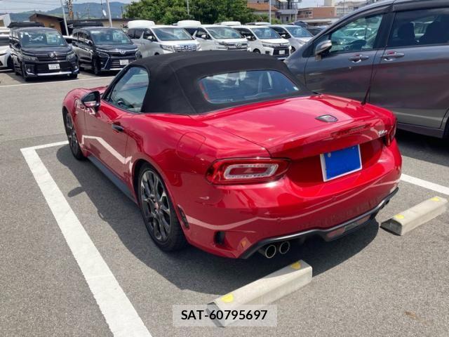 Abarth 124 Spider 2019-03 8244208-6