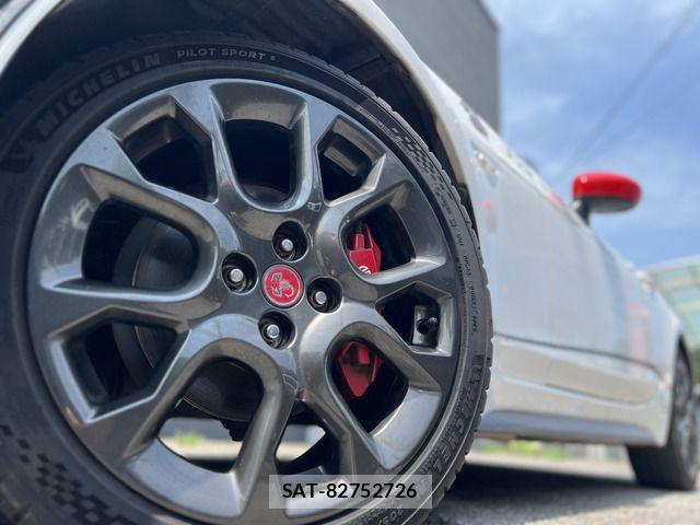 Abarth 124 Spider 2017-03 8334334-15
