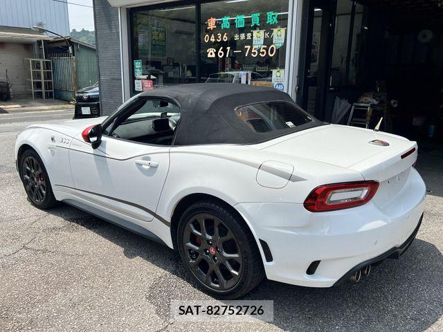 Abarth 124 Spider 2017-03 8334334-19