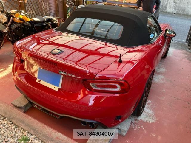 Abarth 124 Spider 2019-12 8657103-3