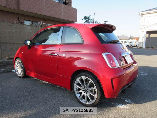 Abarth 500 2013-05 6790669-15