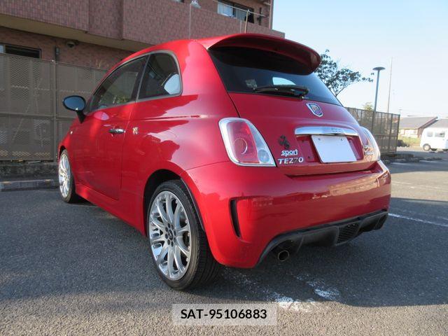 Abarth 500 2013-05 6790669-2