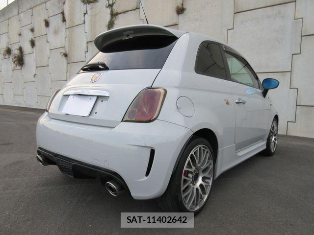 Abarth 500 2013-06 6790672-15