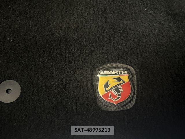 Abarth 500 2014-06 6790670-24