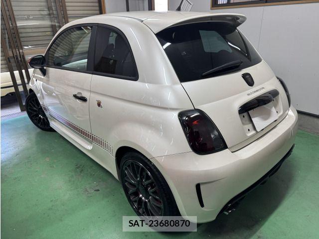 Abarth 500 2009-09 7213819-6