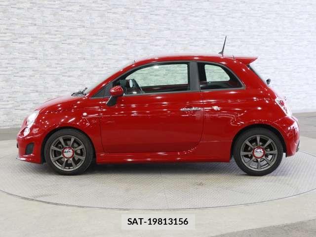 Abarth 500 2014-08 7390825-11