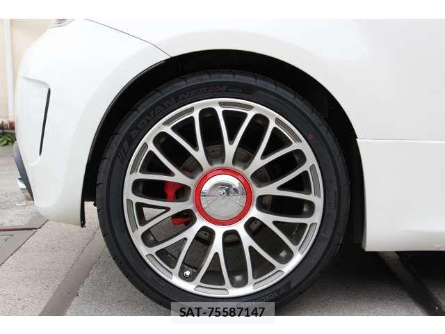 Abarth 500 2011-11 7507026-11