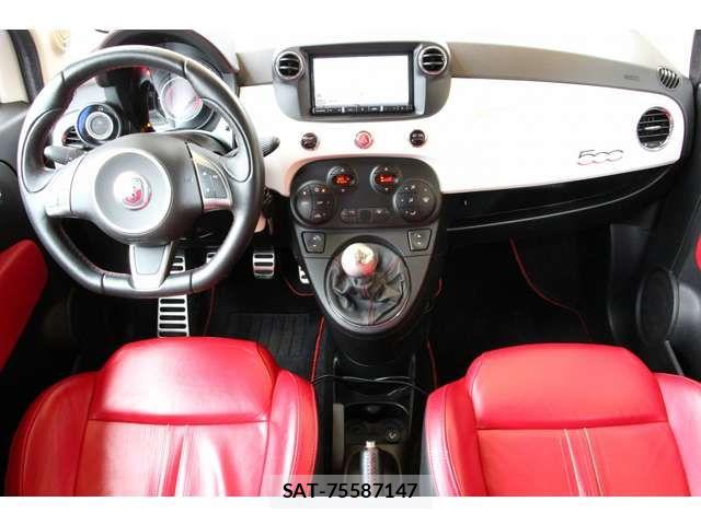 Abarth 500 2011-11 7507026-14