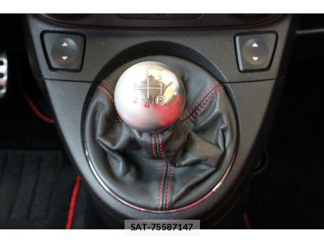 Abarth 500 2011-11 7507026-17