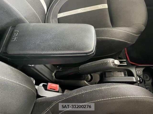 Abarth 500 2015-12 8244209-16