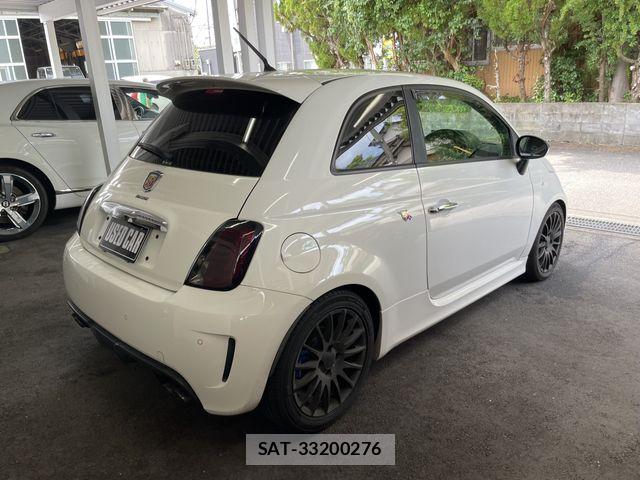 Abarth 500 2015-12 8244209-4
