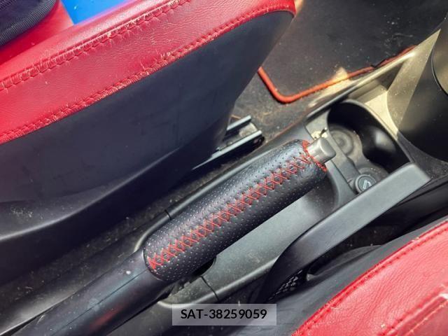 Abarth 500 2009-05 8312061-11