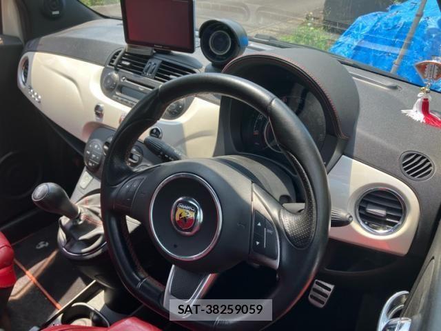 Abarth 500 2009-05 8312061-16