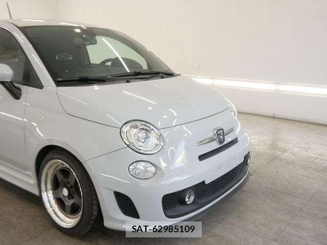 Abarth 500 2015-06 8334349-9