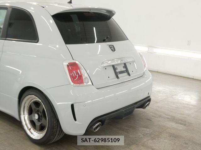 Abarth 500 2015-06 8334349-10