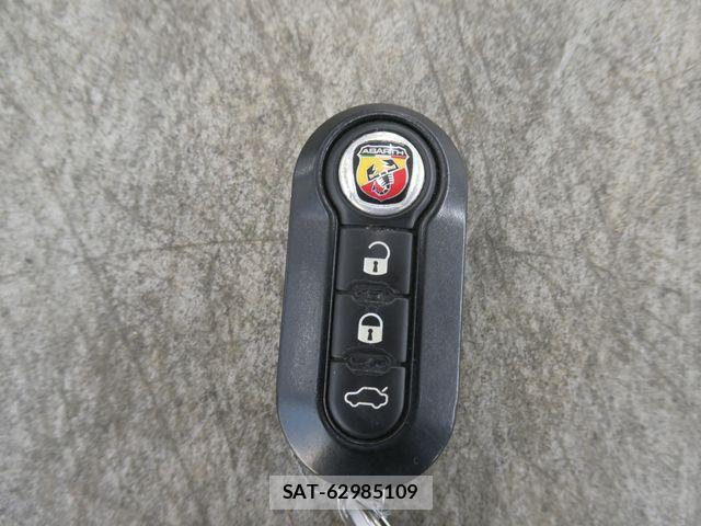 Abarth 500 2015-06 8334349-28