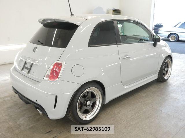 Abarth 500 2015-06 8334349-5
