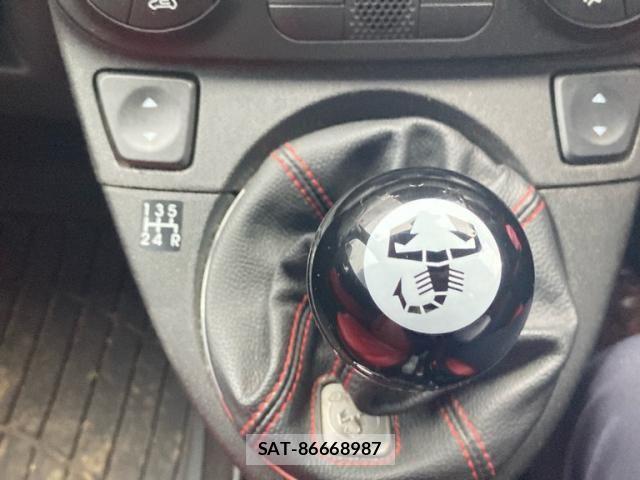 Abarth 500 2009-12 8409686-19