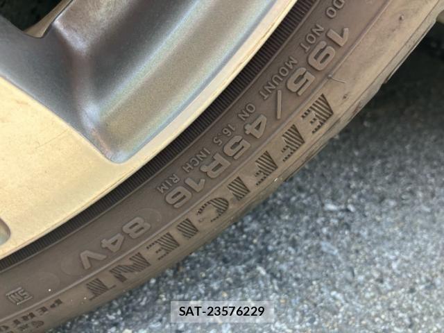 Abarth 500 2011-01 7452269-10