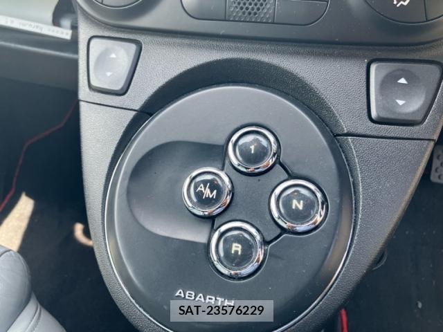 Abarth 500 2011-01 7452269-17