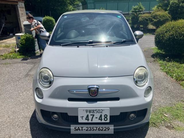 Abarth 500 2011-01 7452269-1