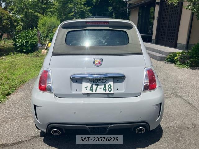 Abarth 500 2011-01 7452269-3