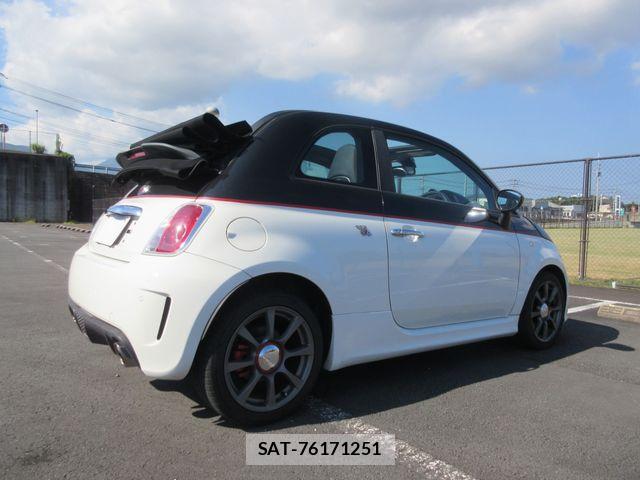 Abarth 500 2010-09 8205843-17