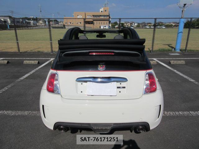 Abarth 500 2010-09 8205843-21