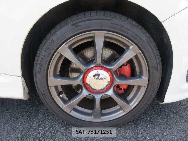 Abarth 500 2010-09 8205843-22